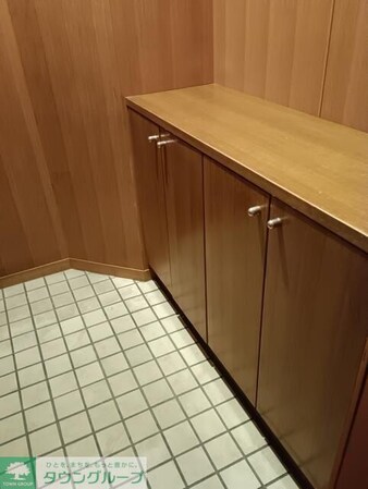 ロイヤルハウス都立大の物件内観写真